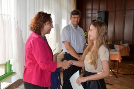 PODELITEV PRIZNANJ USPEŠNIM UČENCEM 14
